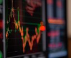 Professional Bitcoin trading chart image used for the 7 a.m. market breakout article.